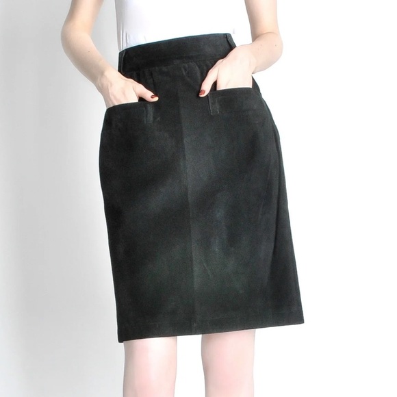 Vintage 1970s Saint Laurent YSL Grey Suede Skirt Size 25 - Picture 2 of 10